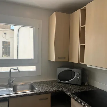 Apartment Bonito En El Centro De Av-79 Roses